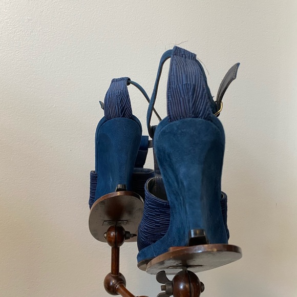 Vintage 1970s Ink Blue Suede Wedge Platforms - Picture 5 of 7